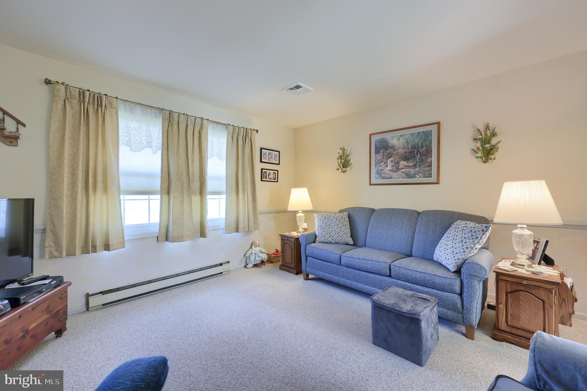310 Long Lane Lititz, PA 17543 - Photo 8 of 34 Gallery Image 8
