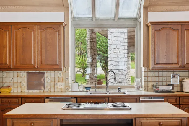 $1,495,000 | 425 Old Fm 224, Coldspring, TX 77331