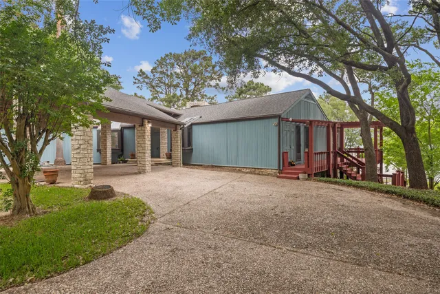 $1,495,000 | 425 Old Fm 224, Coldspring, TX 77331