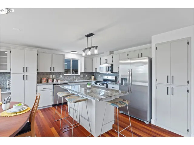 $599,900 | 16600 Northeast 80th Street, Vancouver, WA 98682