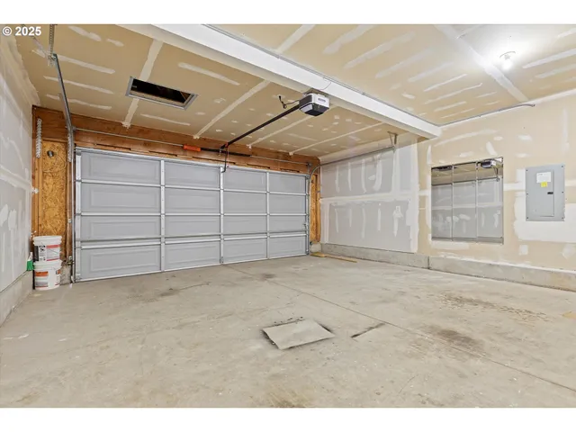 $599,900 | 16600 Northeast 80th Street, Vancouver, WA 98682