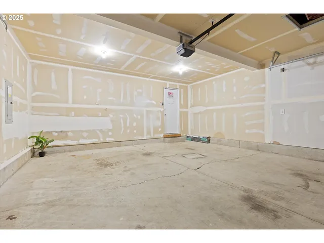 $599,900 | 16600 Northeast 80th Street, Vancouver, WA 98682