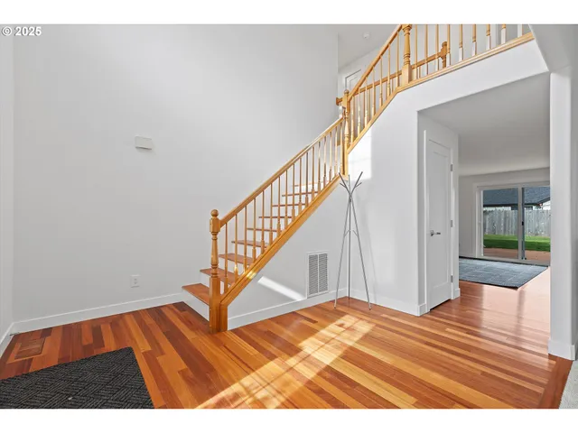 $599,900 | 16600 Northeast 80th Street, Vancouver, WA 98682