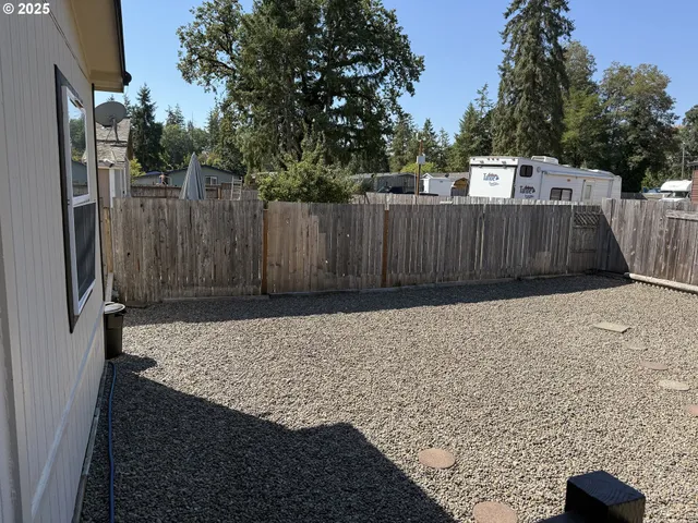 $183,000 | 29720 Jeans Road, Unit 24, Veneta, OR 97487