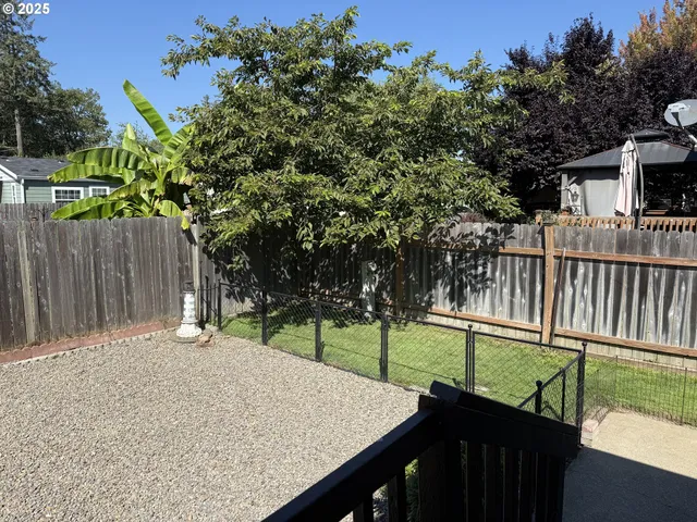 $183,000 | 29720 Jeans Road, Unit 24, Veneta, OR 97487