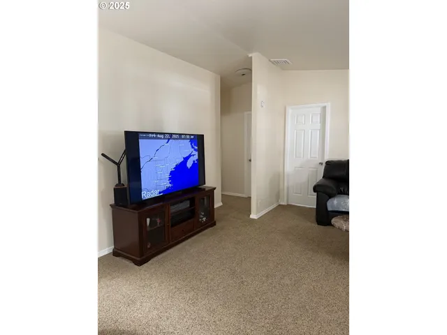 $183,000 | 29720 Jeans Road, Unit 24, Veneta, OR 97487