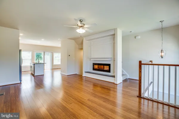$2,450 | 42 Andrews Place, Fredericksburg, VA 22405