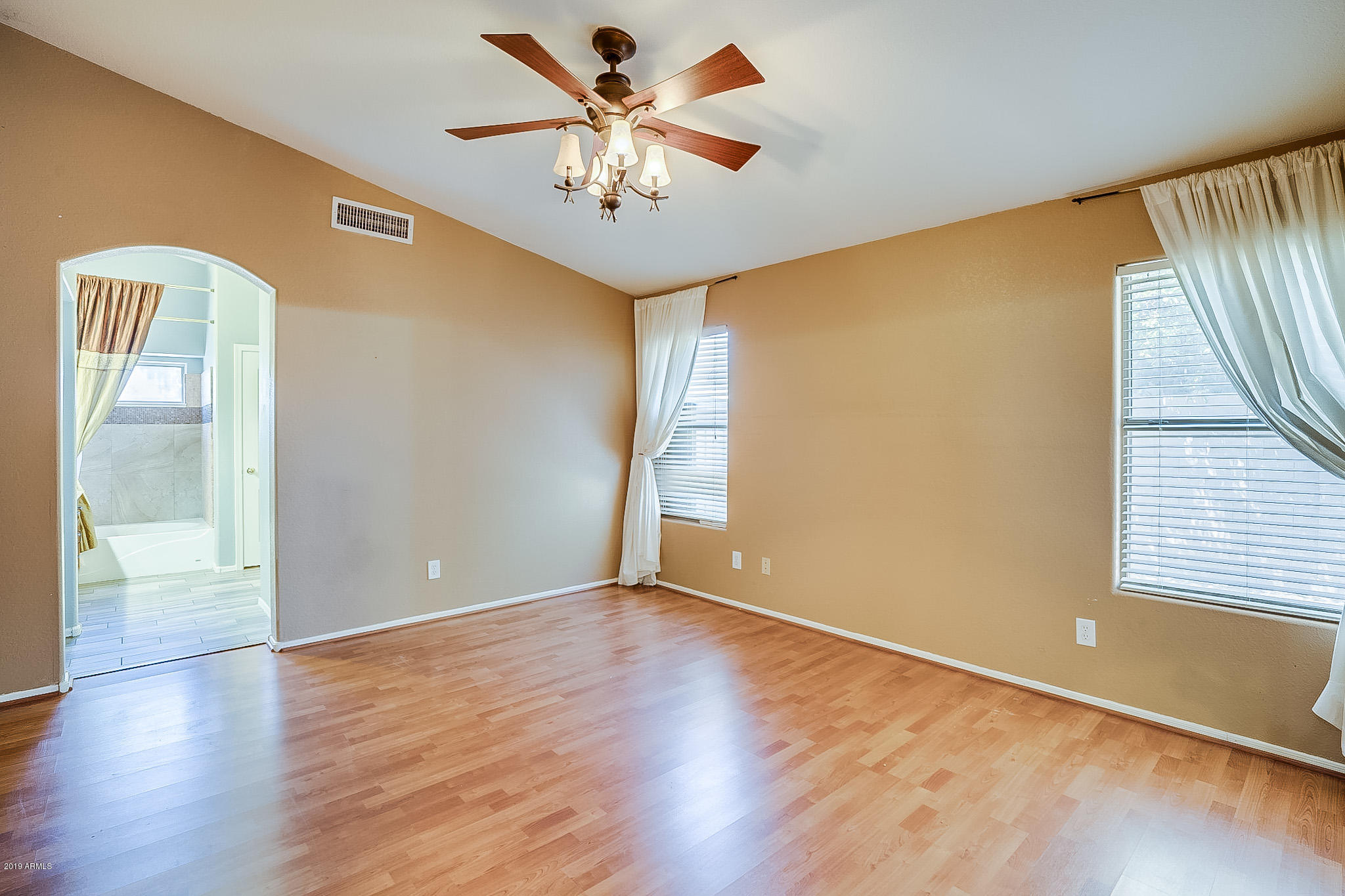446 South Coronado Road Gilbert, AZ 85296 - Photo 22 of 42 Coronado-24