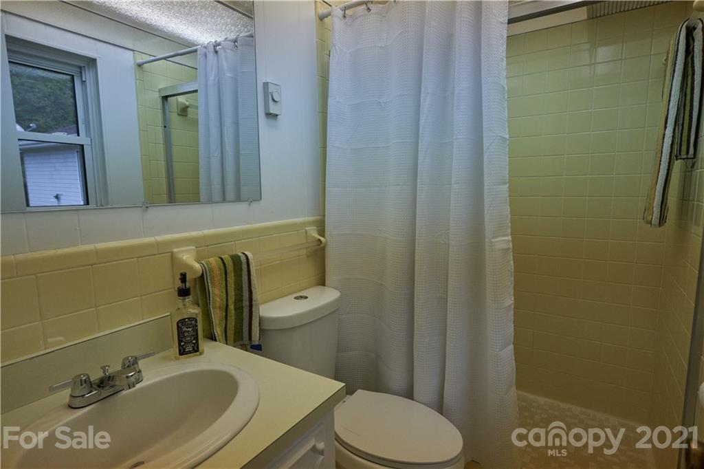 2245 Salem Church Road Bostic, NC 28018 - Photo 17 of 48 Gallery Image 17