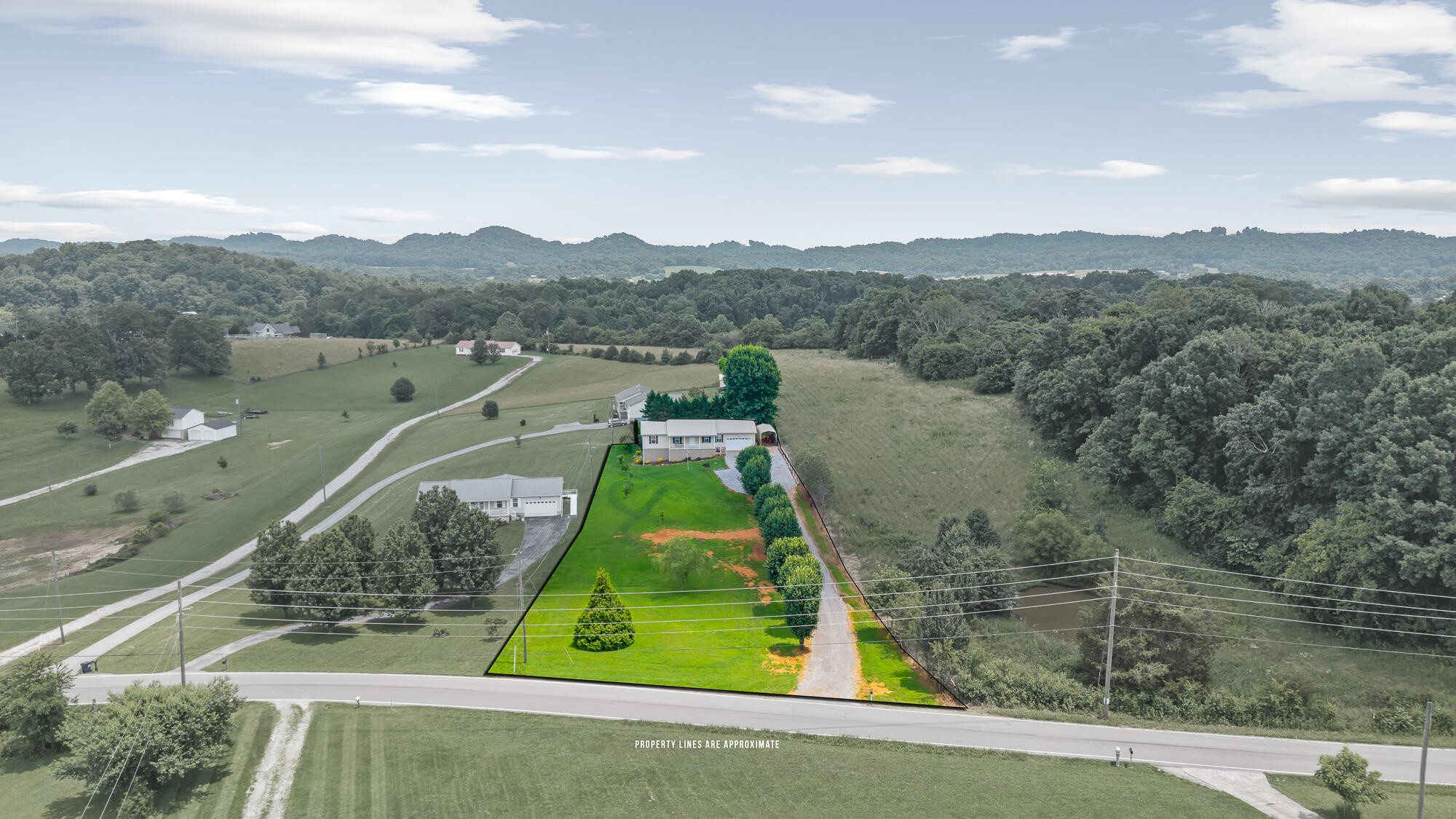 185 Lees Chapel Road Sweetwater, TN 37874 - Photo 2 of 44 Gallery Image 2