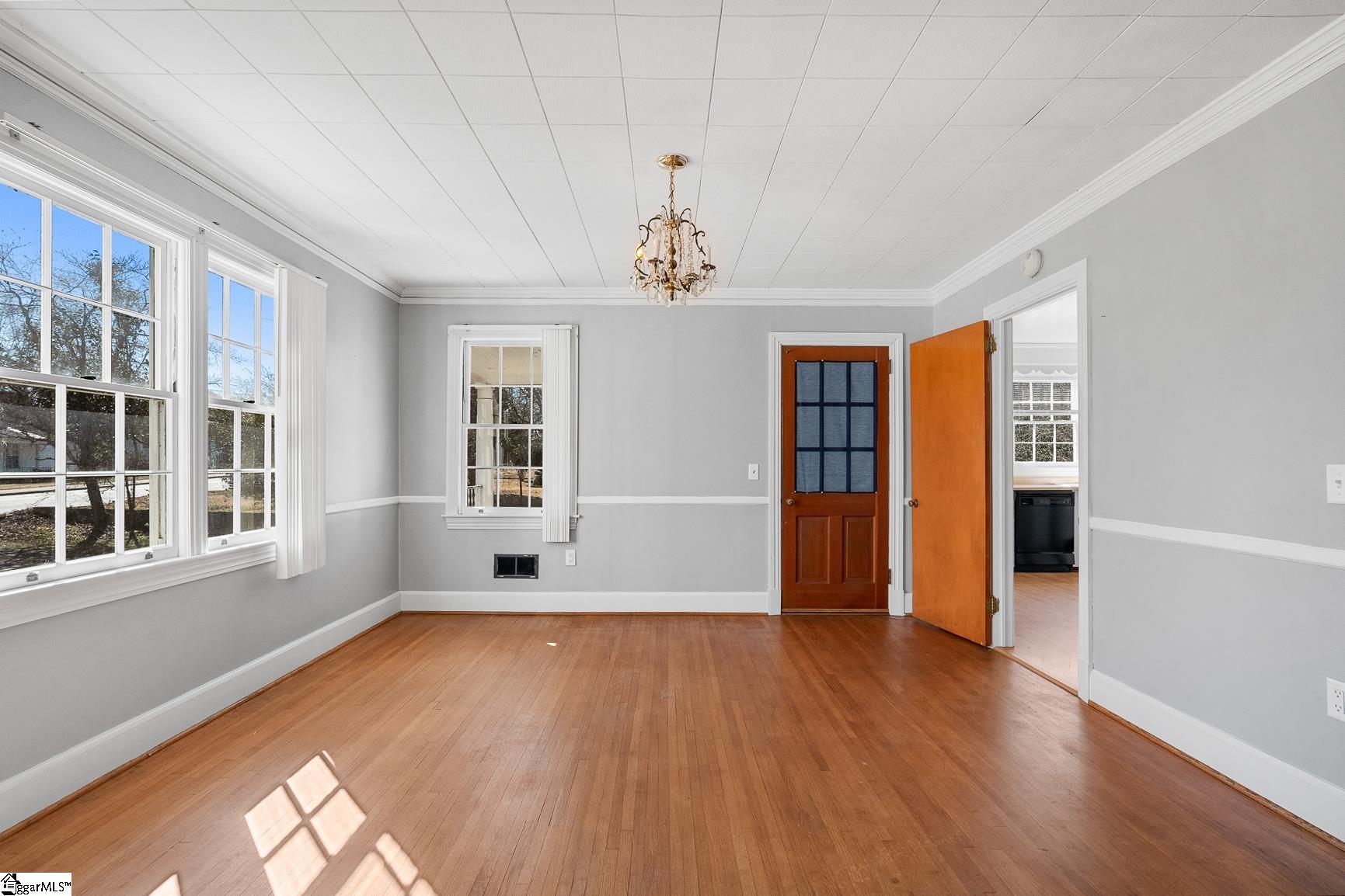 310 River Street Belton, SC 29627 - Photo 7 of 50