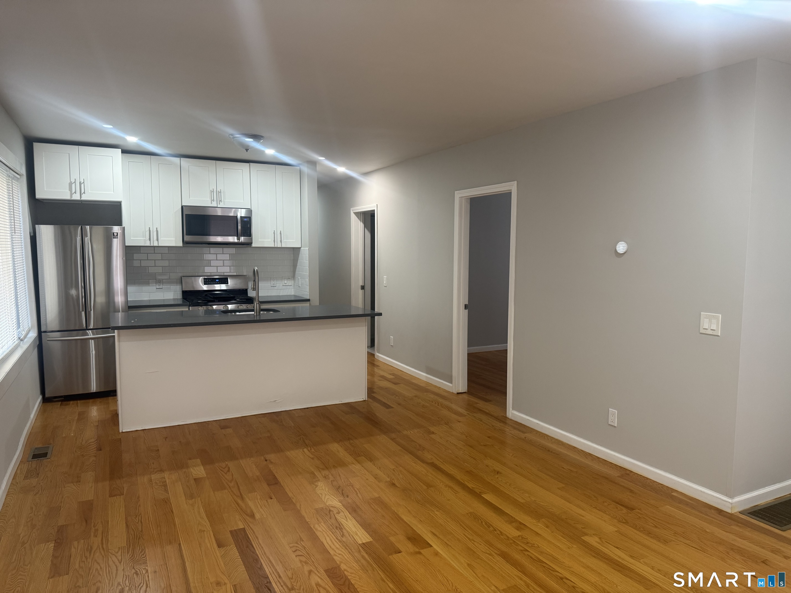168-170 Kelsey Street Bridgeport, CT 06607 - Photo 4 of 23