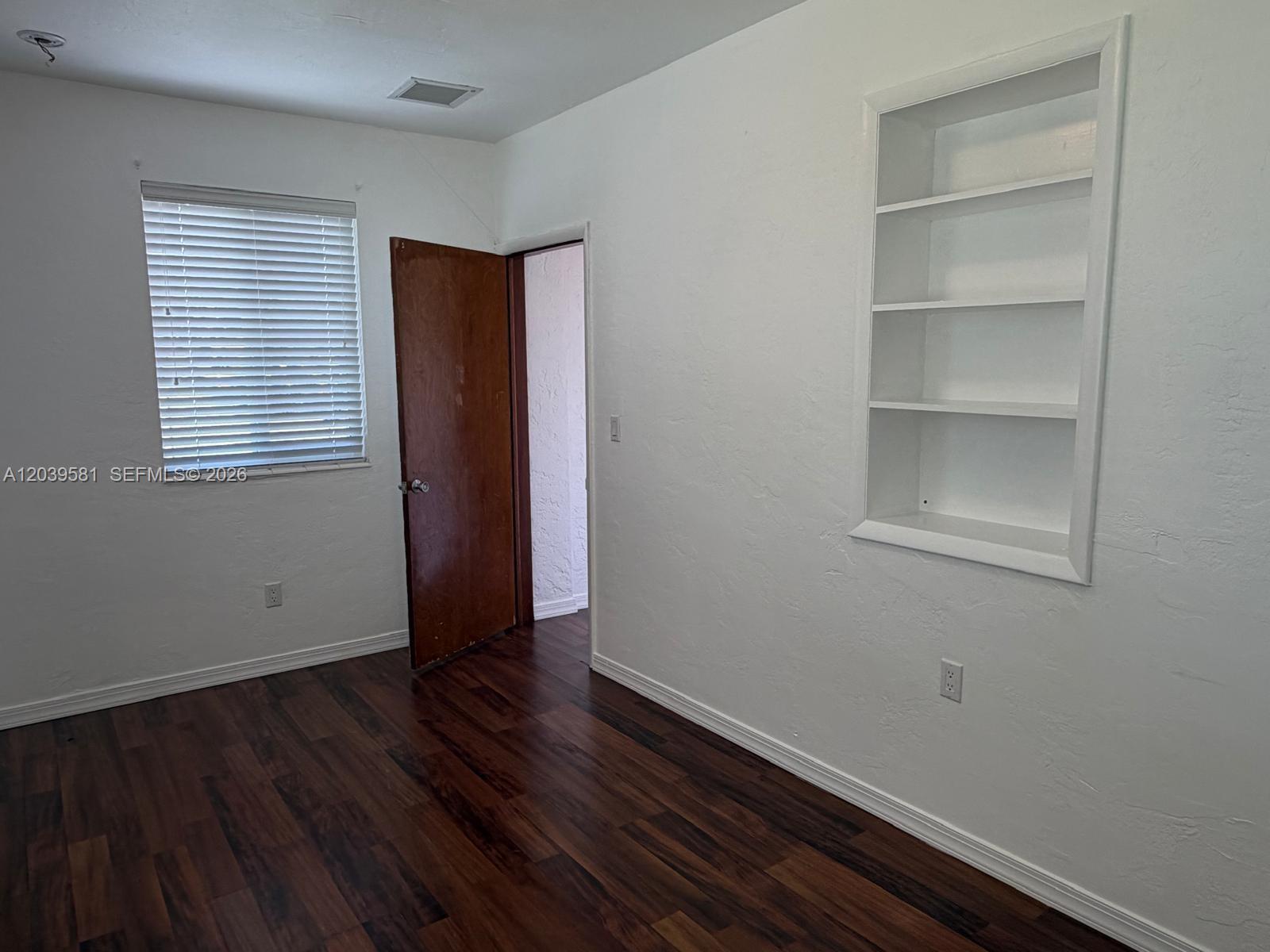 245 Southwest 24th Road Miami, FL 33129 - Photo 11 of 19