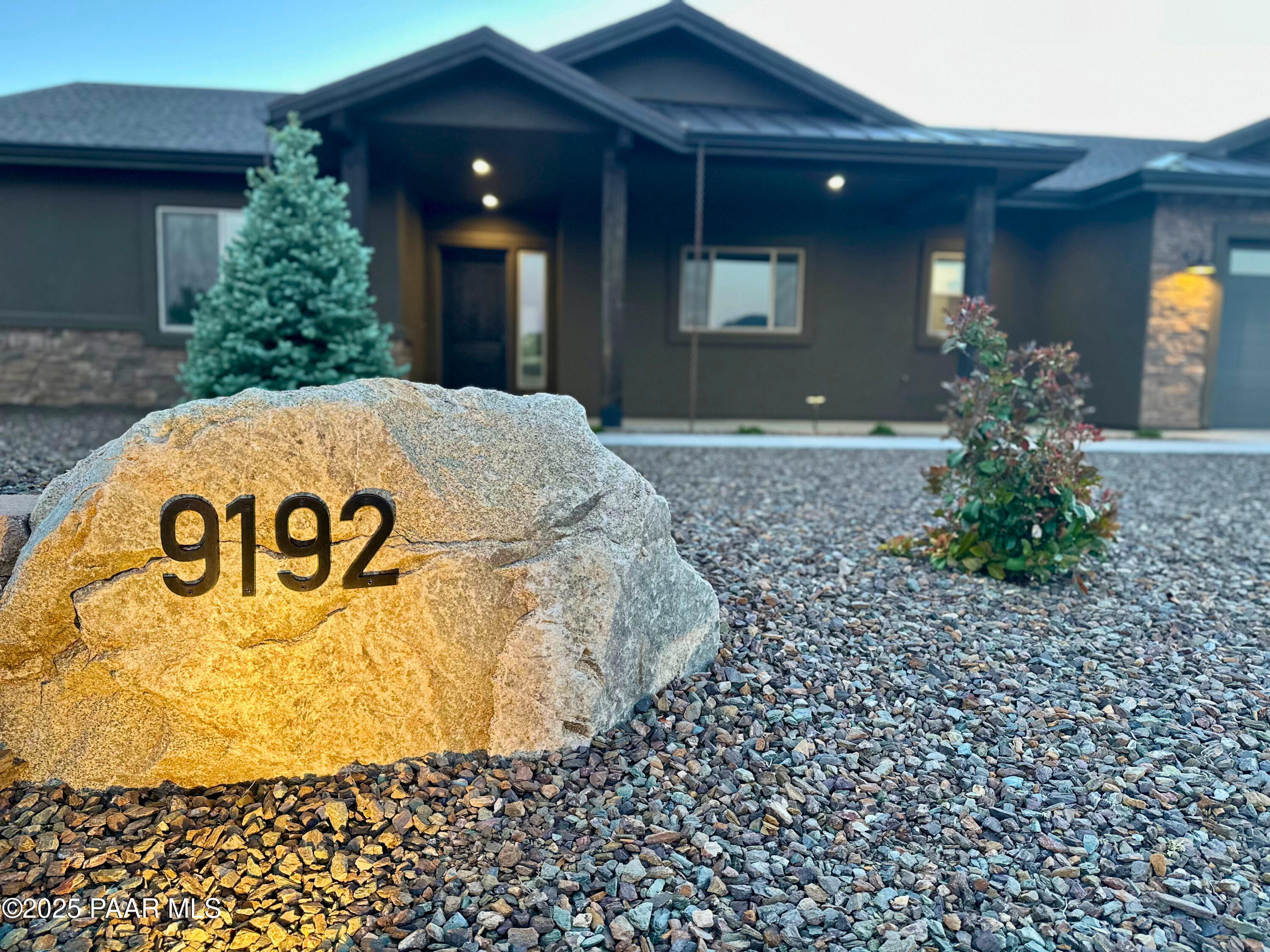 9192 North Doc Bar Road Prescott Valley, AZ 86315 - Photo 3 of 43 2758b079-1edd-4e20-9737-af665ce11a51.jpg