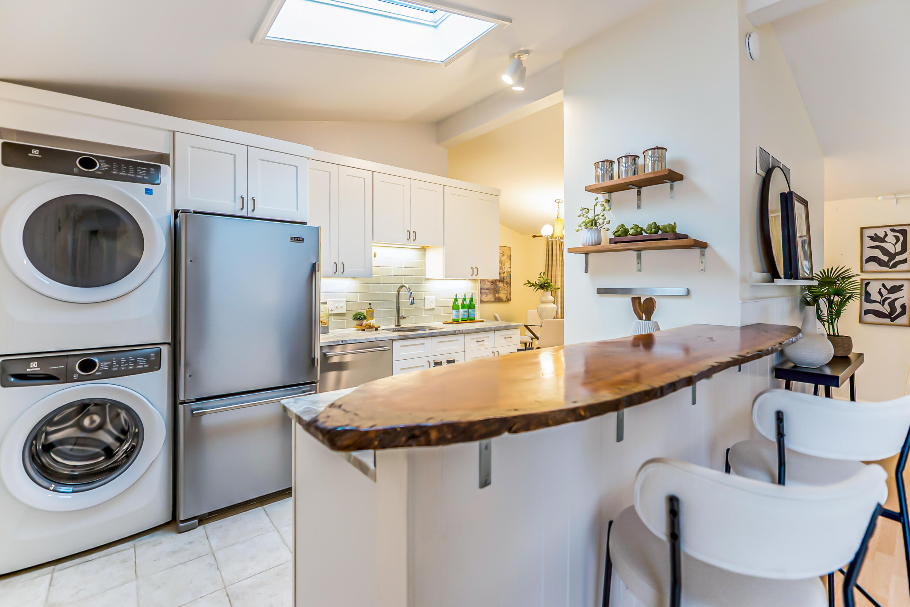 2831 Canterbury Road Ann Arbor, MI 48104 - Photo 8 of 27 Snack bar