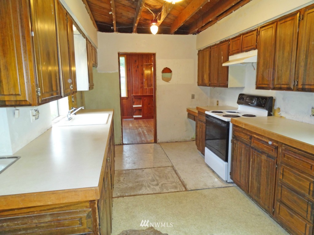 51 Southwest Saunders Way Chehalis, WA 98532 - Photo 11 of 21 Gallery Image 11