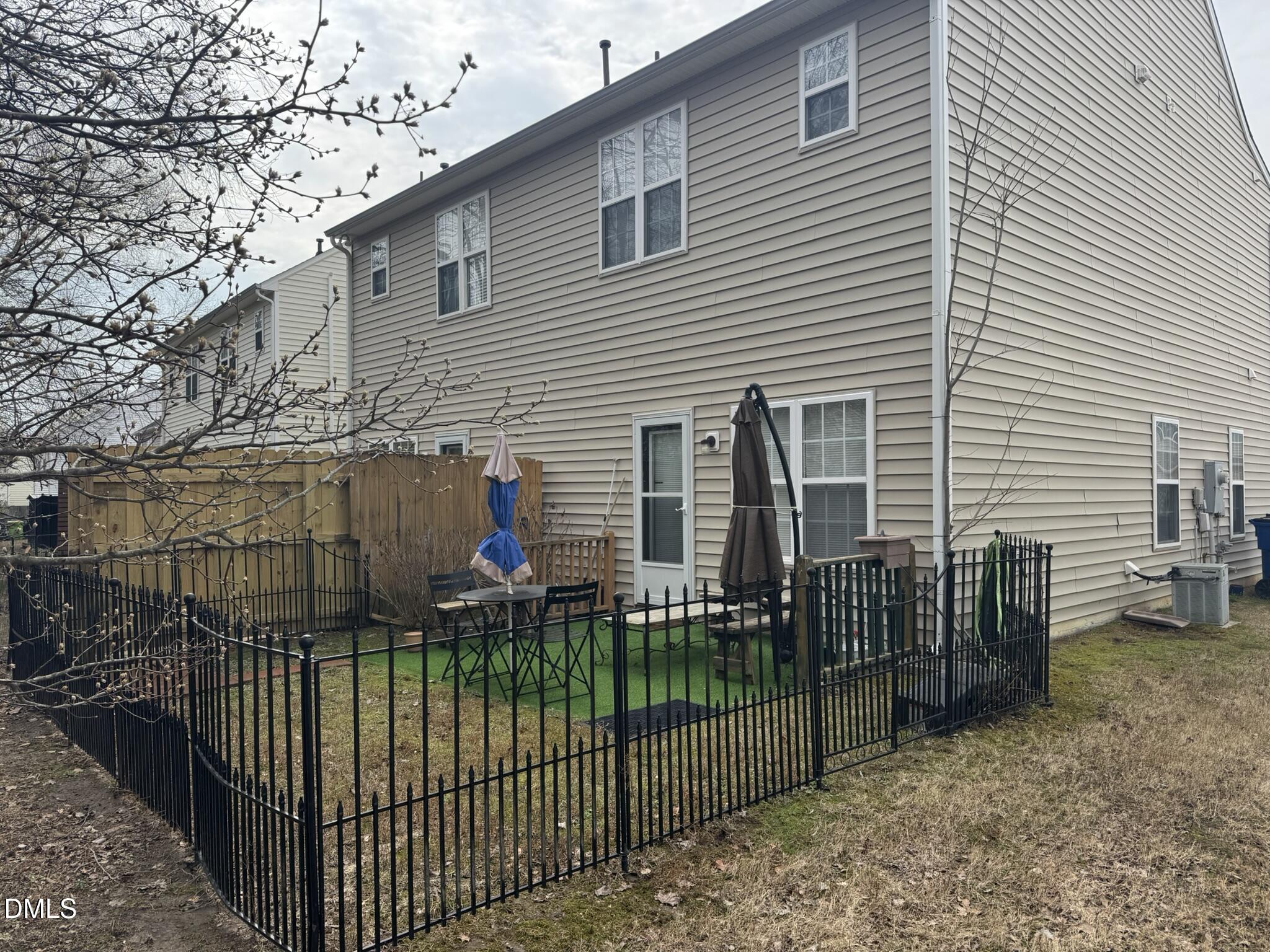 2044 Metacomet Way Raleigh, NC 27604 - Photo 13 of 14 IMG_1069