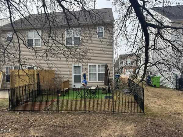 $1,850 | 2044 Metacomet Way, Raleigh, NC 27604