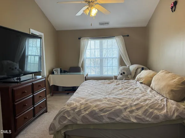 $1,850 | 2044 Metacomet Way, Raleigh, NC 27604