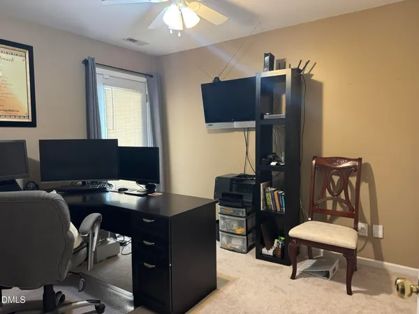 $1,850 | 2044 Metacomet Way, Raleigh, NC 27604