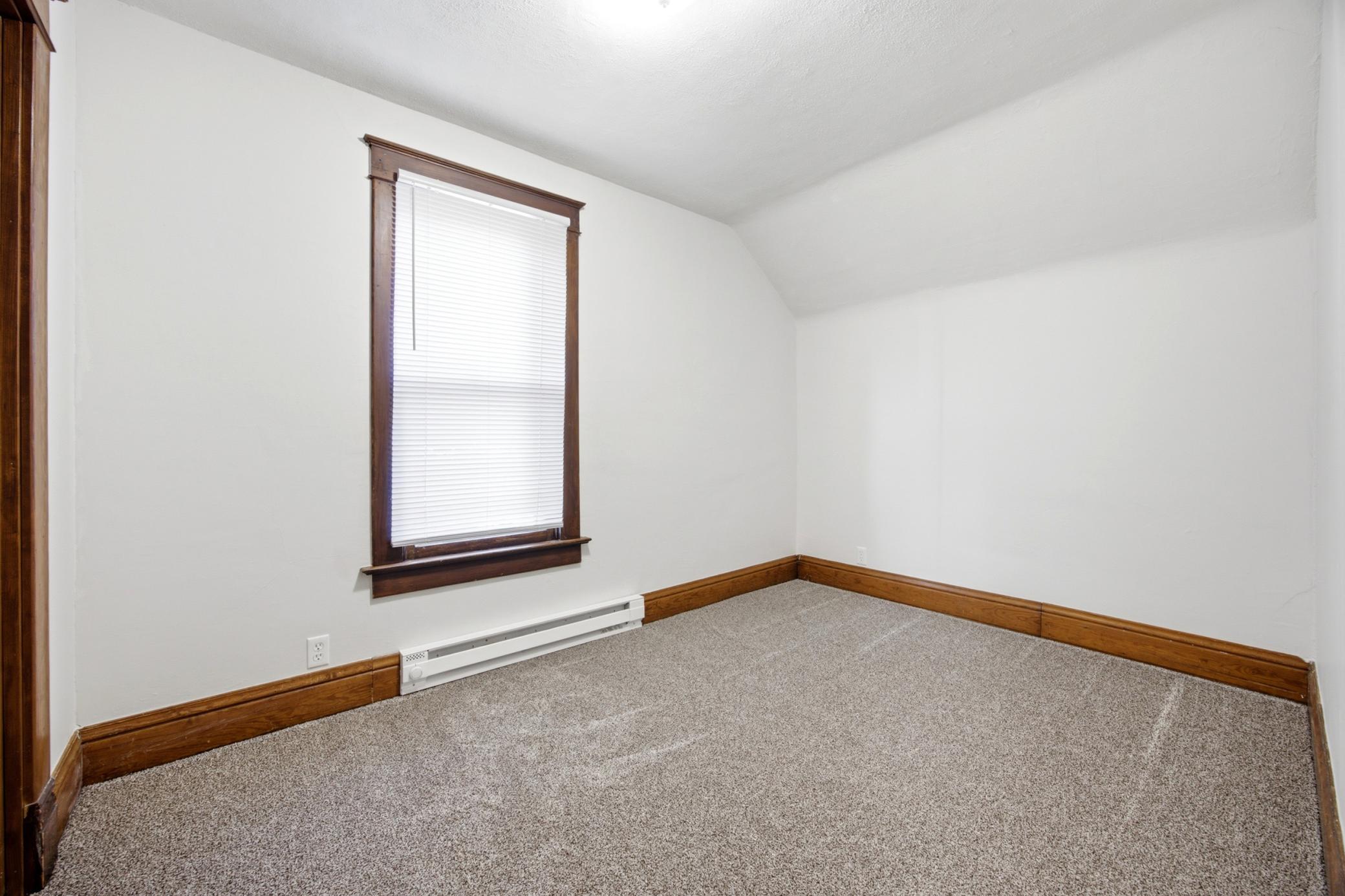 101 5th Street Northwest Barnesville, MN 56514 - Photo 22 of 41