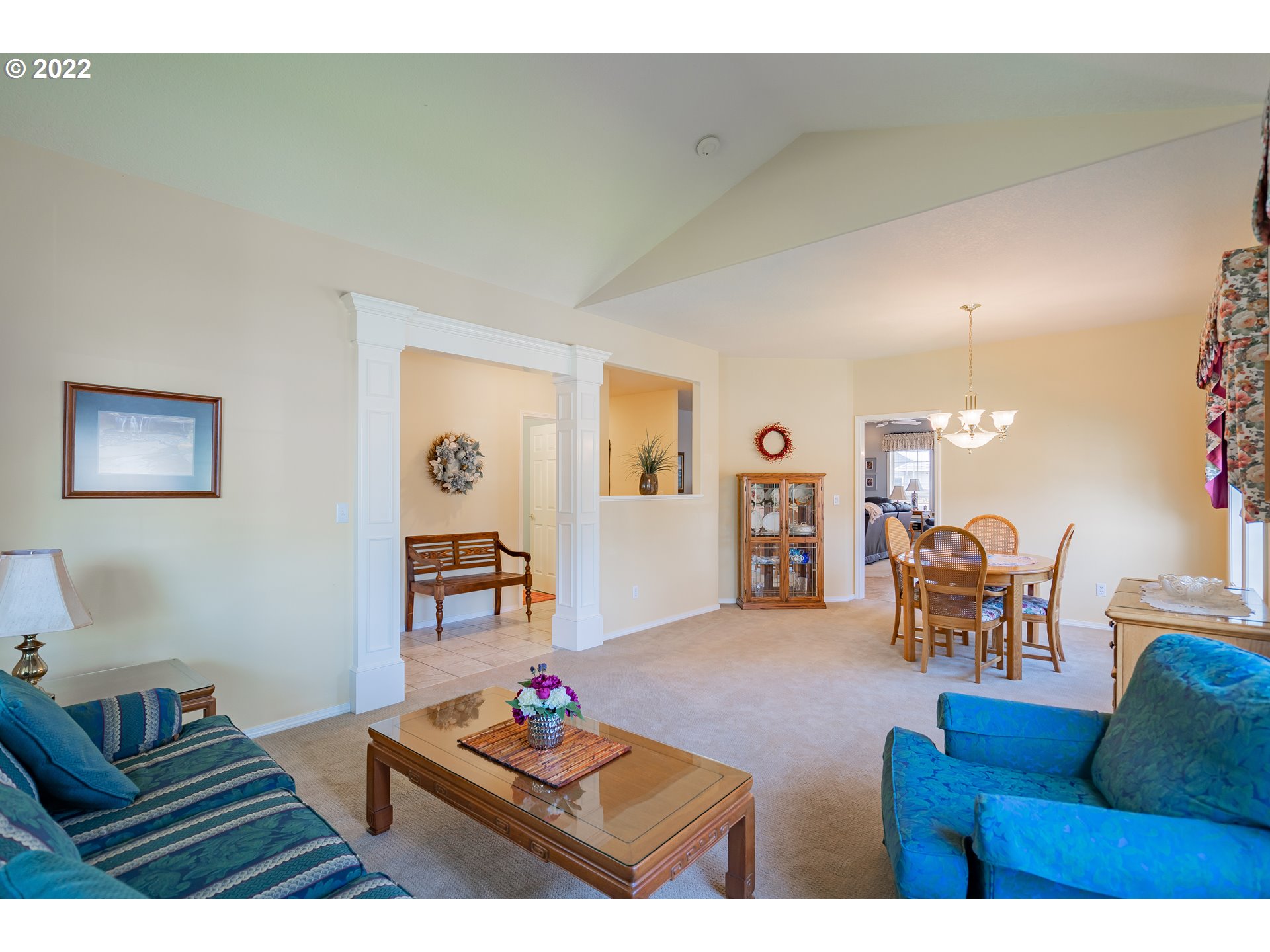 3711 Northwest 114th Street Vancouver, WA 98685 - Photo 6 of 32 a living room with furniture and a dining table