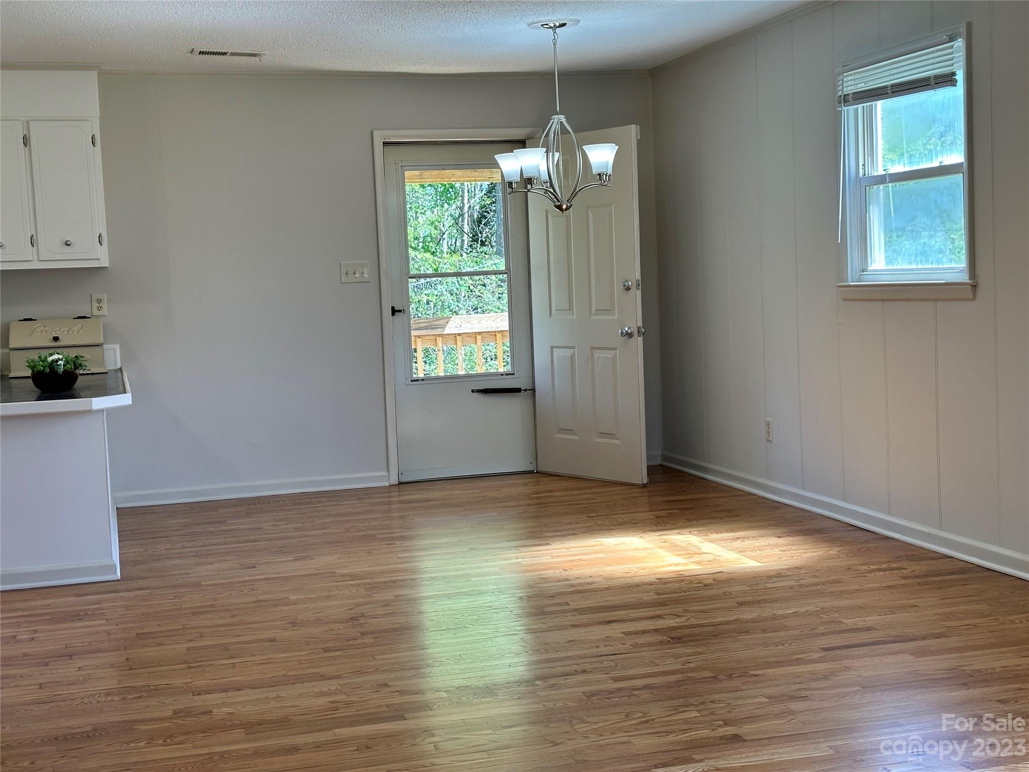 3510 Deal Mill Road Hudson, NC 28638 - Photo 6 of 48 Gallery Image 6