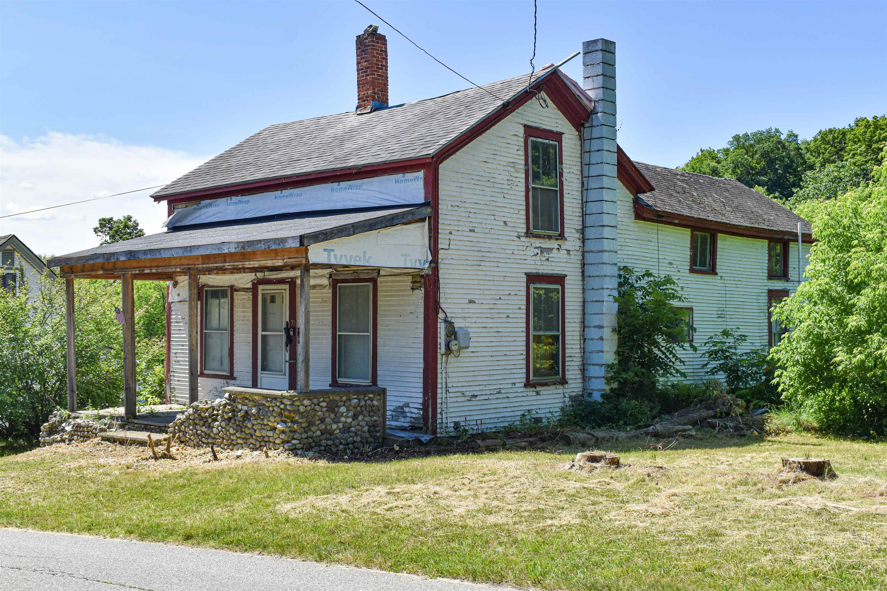 71 Maple Street Brandon, VT 05733 - Photo 1 of 18