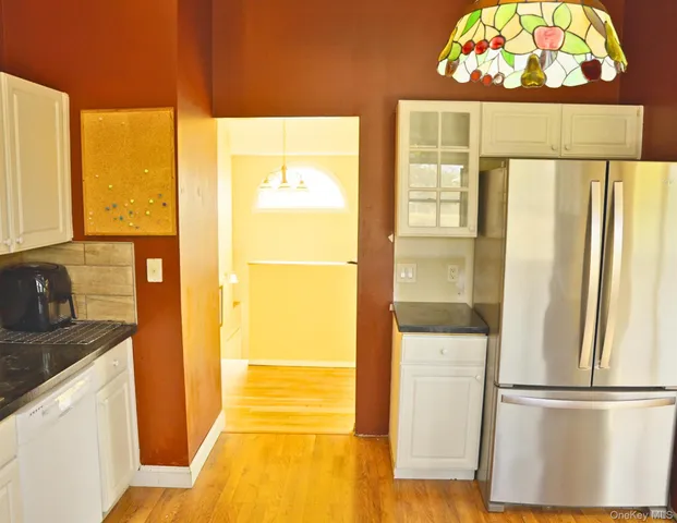 $799,000 | 106 Harrison Avenue, Bethpage, NY 11714