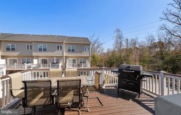 $3,200 | 7539 Stonehouse Run Drive, Glen Burnie, MD 21060