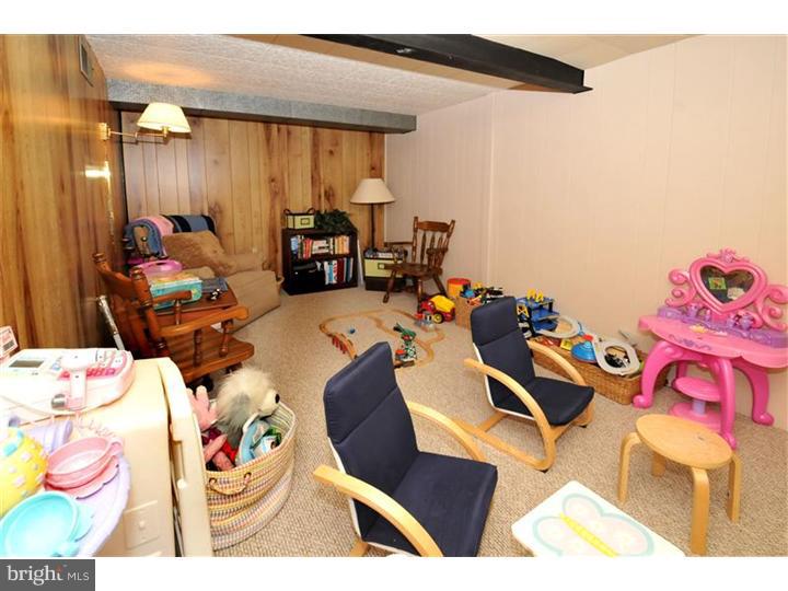 1506 Niessen Road Oreland, PA 19075 - Photo 15 of 20 Basement - Finished