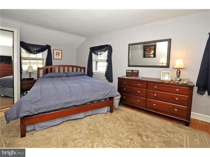 1506 Niessen Road Oreland, PA 19075 - Photo 16 of 20 Bedroom - Main