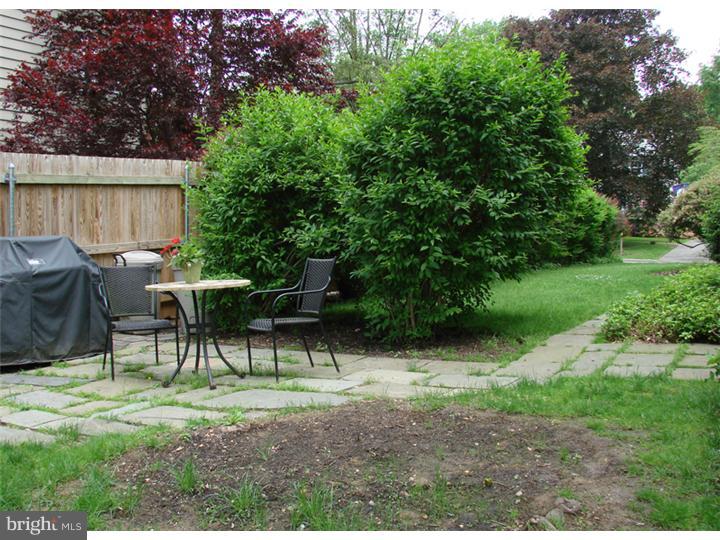 1506 Niessen Road Oreland, PA 19075 - Photo 19 of 20 Patio