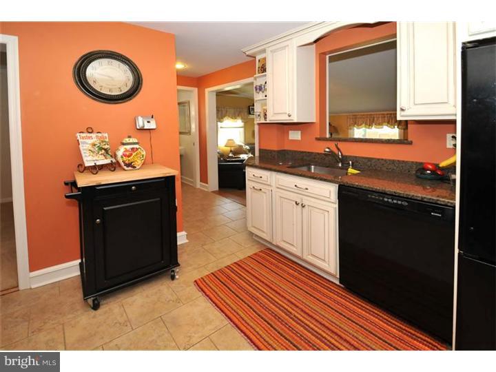 1506 Niessen Road Oreland, PA 19075 - Photo 7 of 20 Kitchen