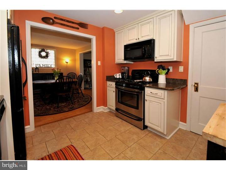 1506 Niessen Road Oreland, PA 19075 - Photo 9 of 20 Kitchen