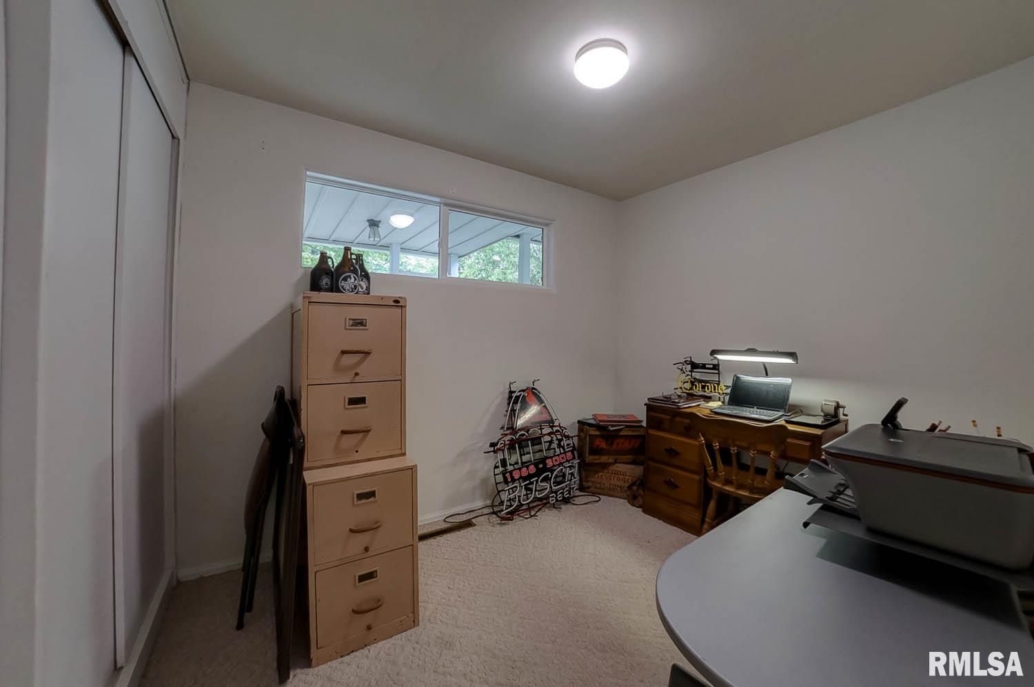 2507 Huntington Road Springfield, IL 62703 - Photo 23 of 39