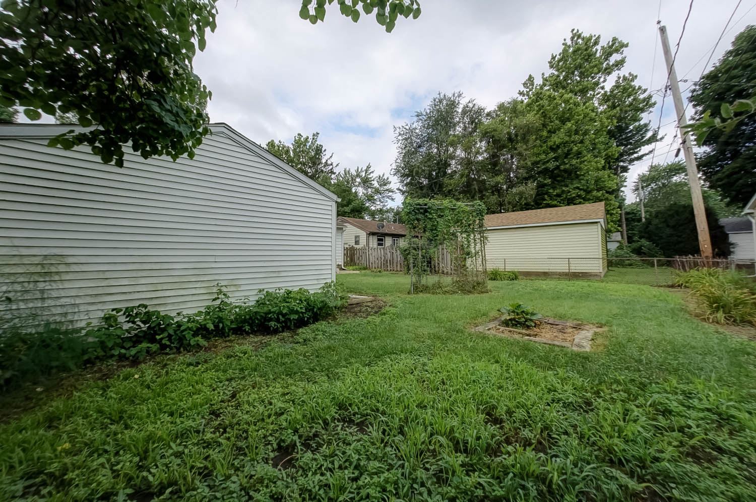 2507 Huntington Road Springfield, IL 62703 - Photo 6 of 39