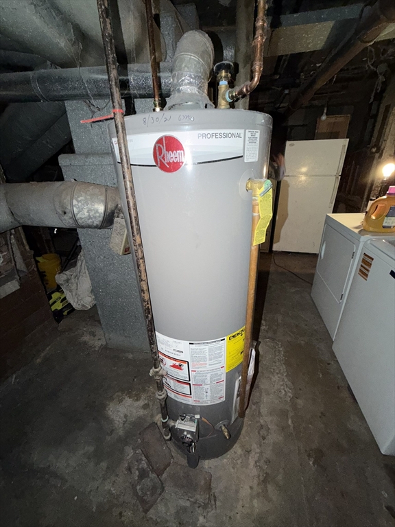 20 Maple Street Saugus, MA 01906 - Photo 7 of 11