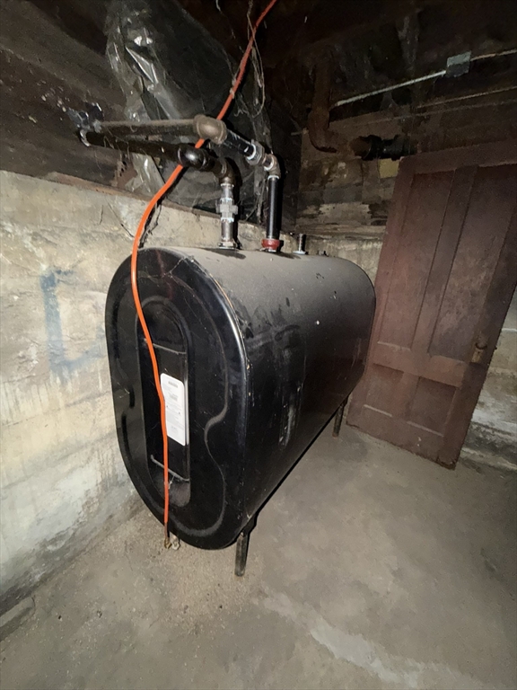 20 Maple Street Saugus, MA 01906 - Photo 8 of 11