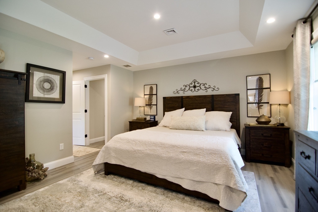 103 Oak Hollow Road Springfield, MA 01128 - Photo 22 of 42