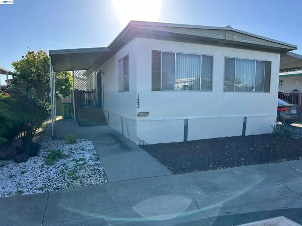 $189,000 | 1500 West Winton Avenue, Unit 123, Hayward, CA 94545