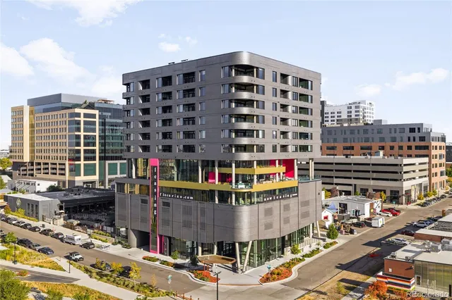 a picture of city view