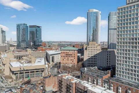 $1,100,000 | 17 Bowdoin Street, Unit 3AB, Boston, MA 02114
