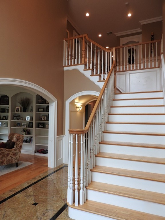 3 Martingale Road Lexington, MA 02421 - Photo 3 of 26