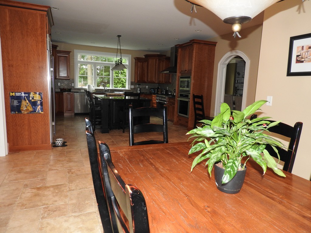 3 Martingale Road Lexington, MA 02421 - Photo 8 of 26