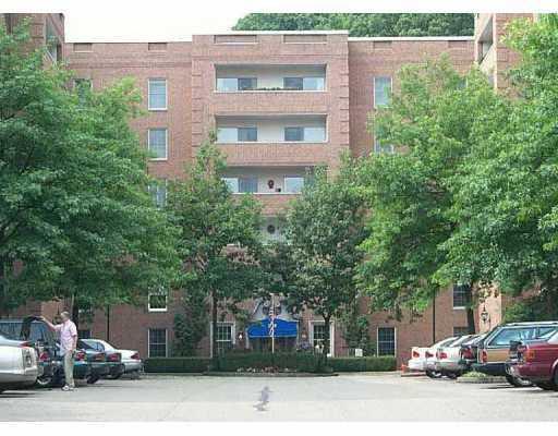 302 Fox Chapel Road, Unit 609 Pittsburgh, PA 15238 - Photo 1 of 8 Exterior Front.
