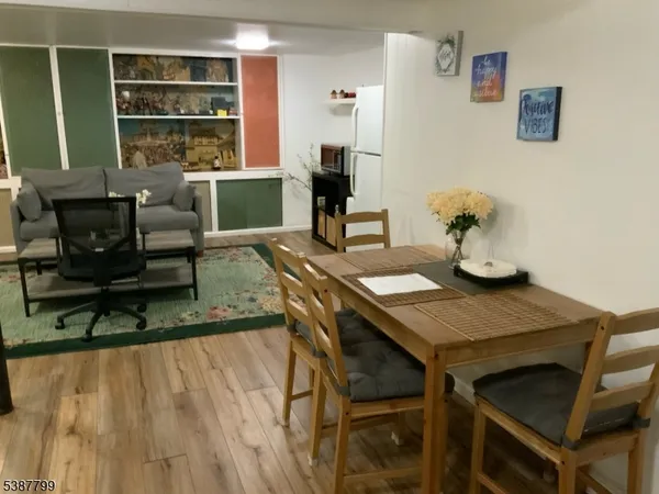 $3,999 | 26 Winthrop Road, Somerset, NJ 08873