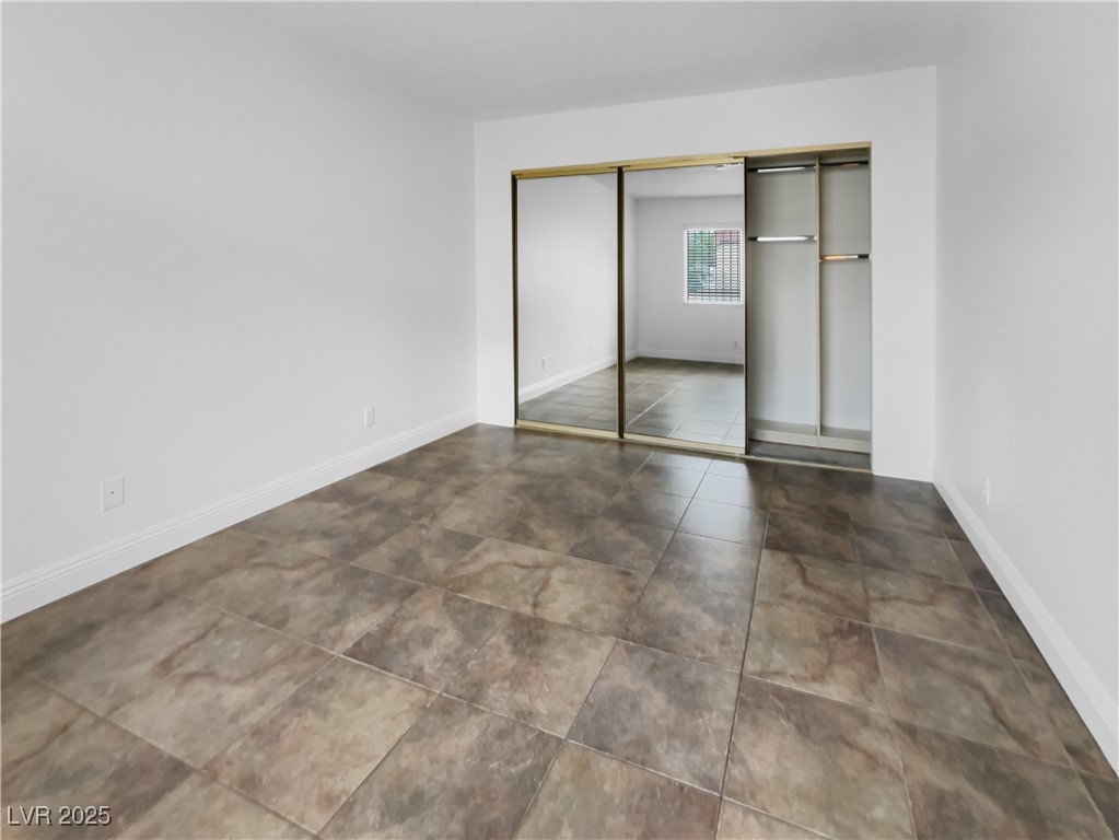 415 Blackridge Road Henderson, NV 89015 - Photo 9 of 22