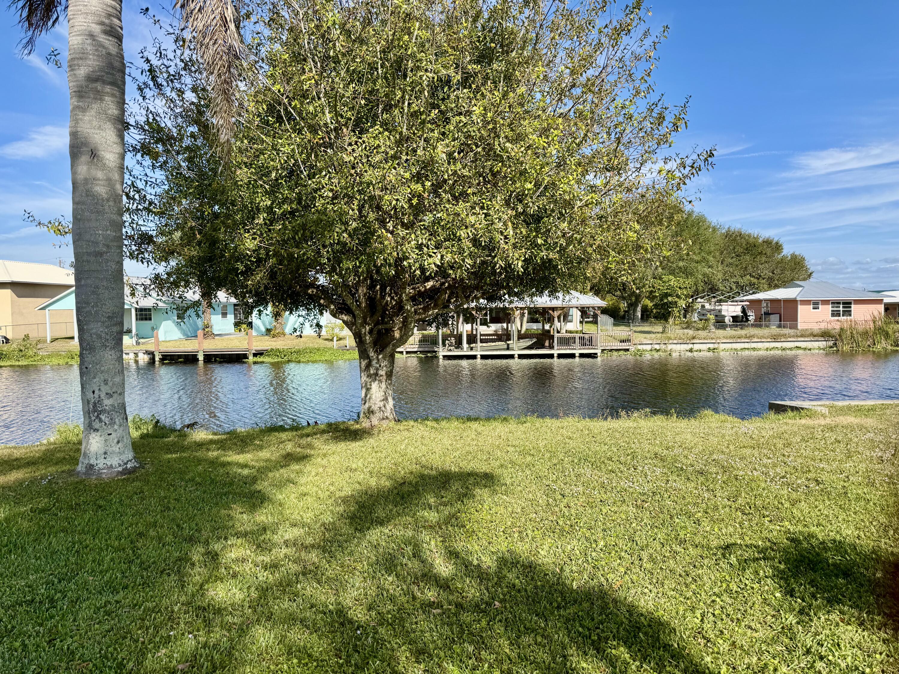1099 Maple Street Okeechobee, FL 34974 - Photo 23 of 27 IMG_9877