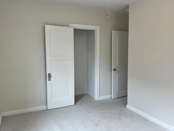 $250,000 | 8720 South Michigan Avenue, Chicago, IL 60619
